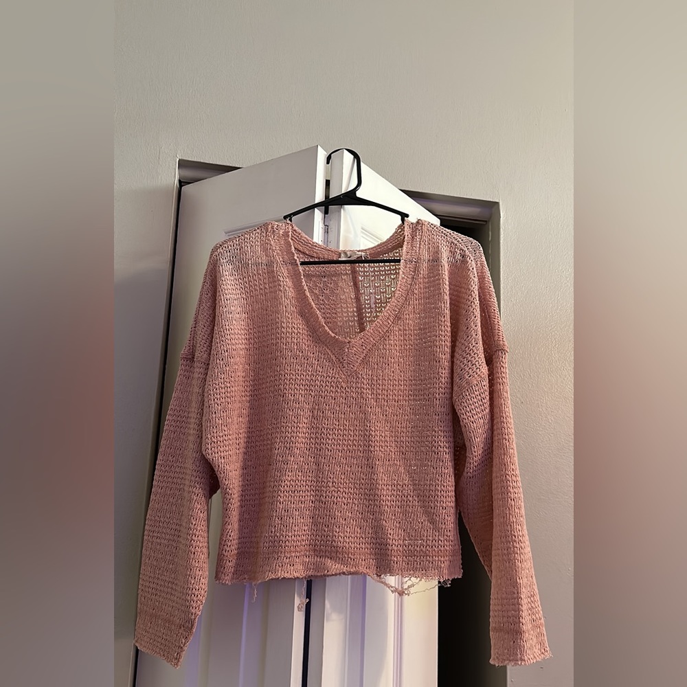 Altar’d State shirt size small